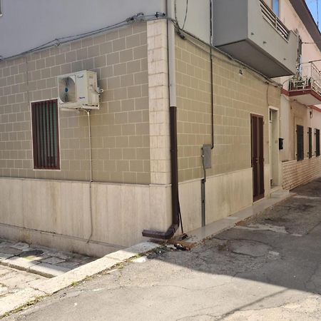 Le Stanze Di Ricci - Affittacamere Low Cost Lesina Exterior foto