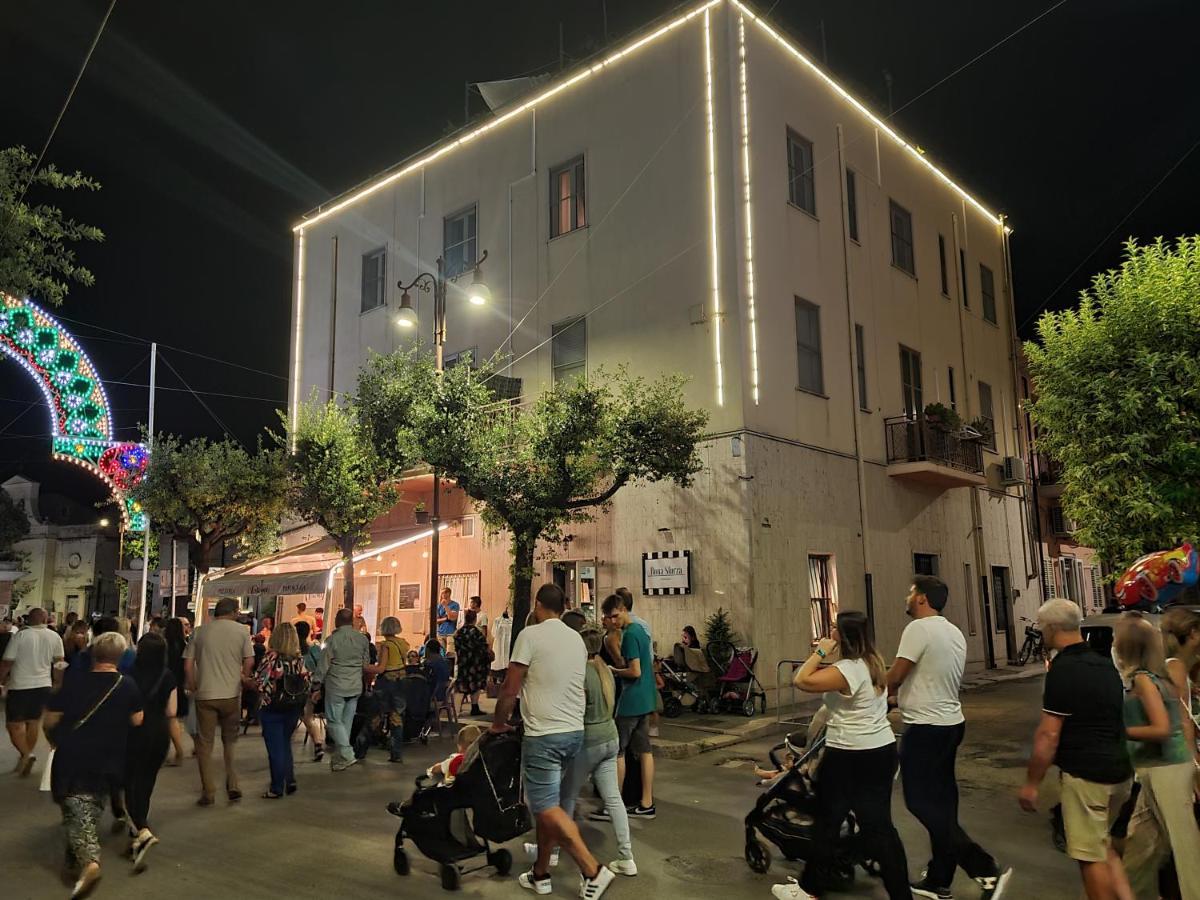 Le Stanze Di Ricci - Affittacamere Low Cost Lesina Exterior foto