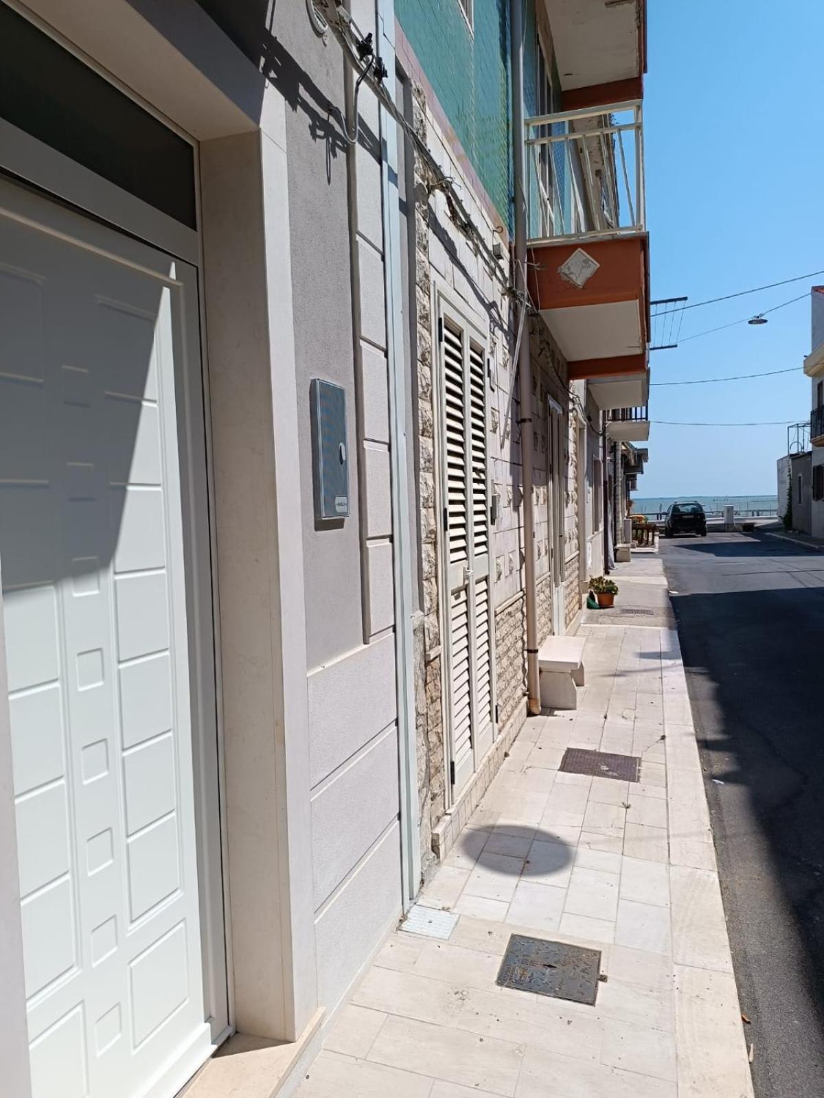 Le Stanze Di Ricci - Affittacamere Low Cost Lesina Exterior foto